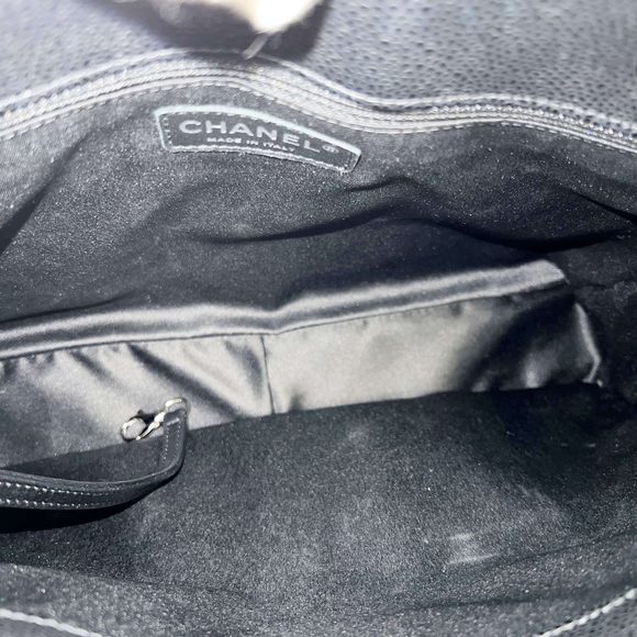 Chanel GST Chain Tote Bag Caviar Skin Black - Picture 13 of 16